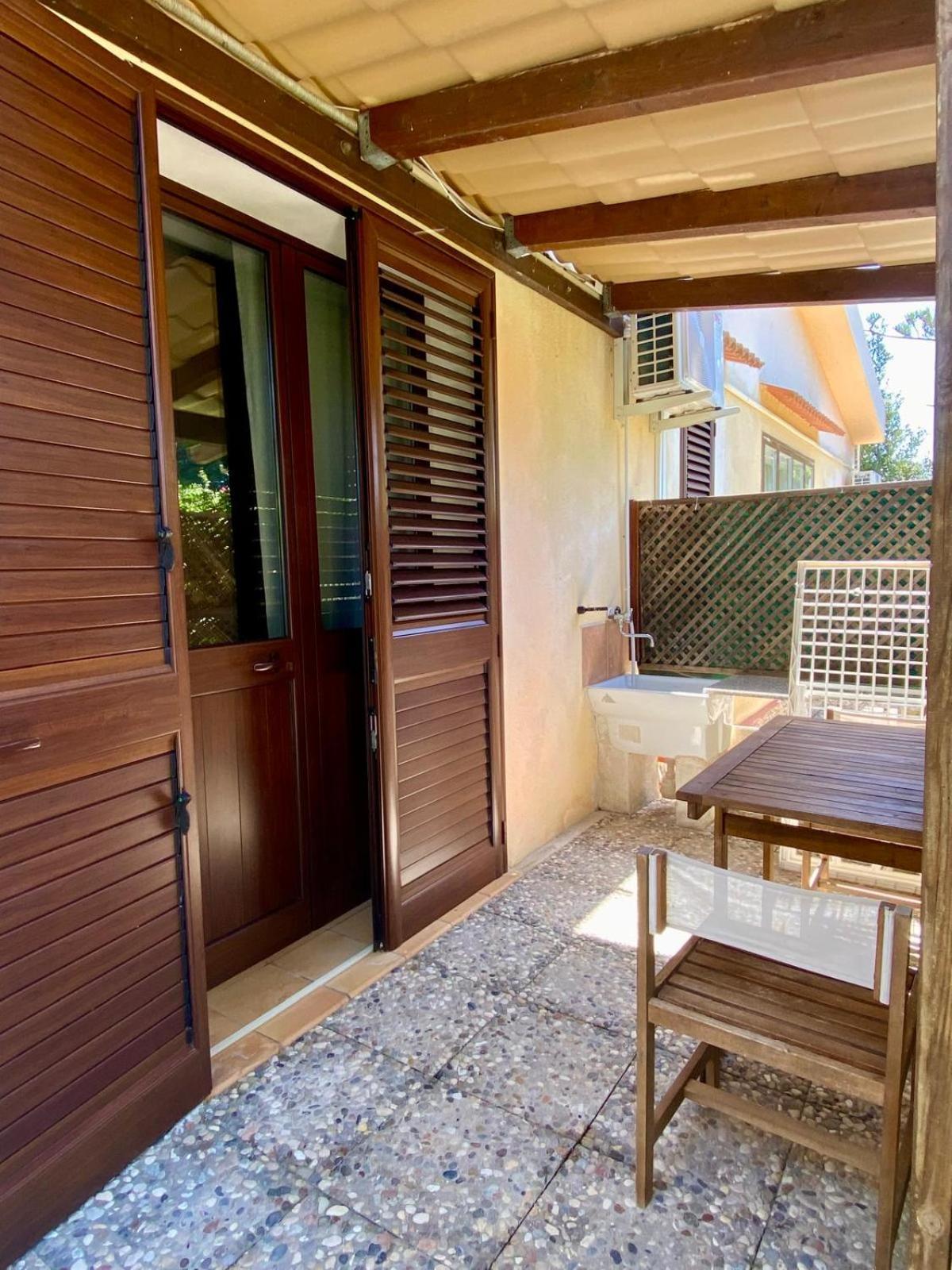 Villa Margherita Residence ฟาวีญานา ภายนอก รูปภาพ